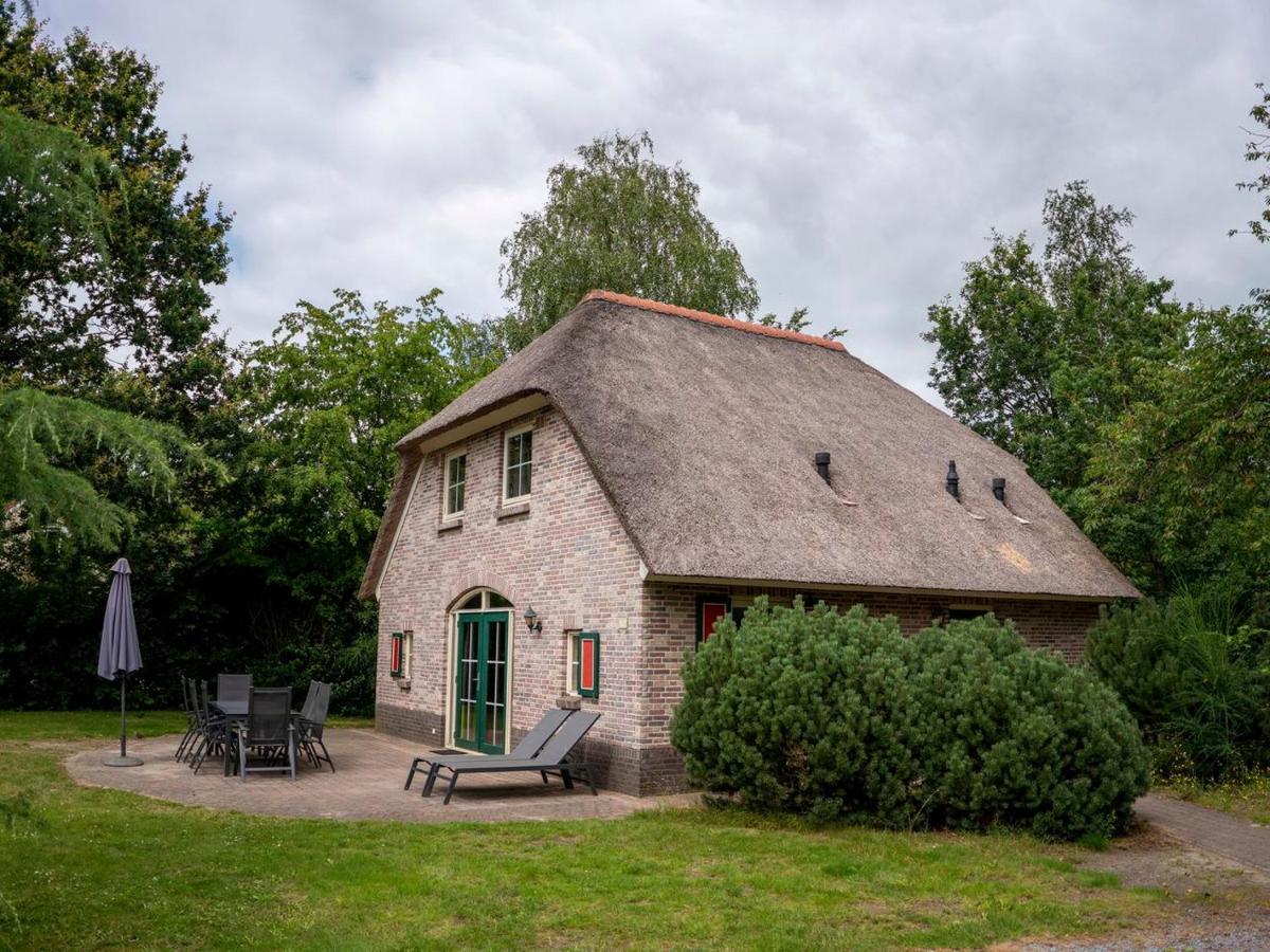 Landal Het Land Van Bartje Hotel Ees Екстериор снимка